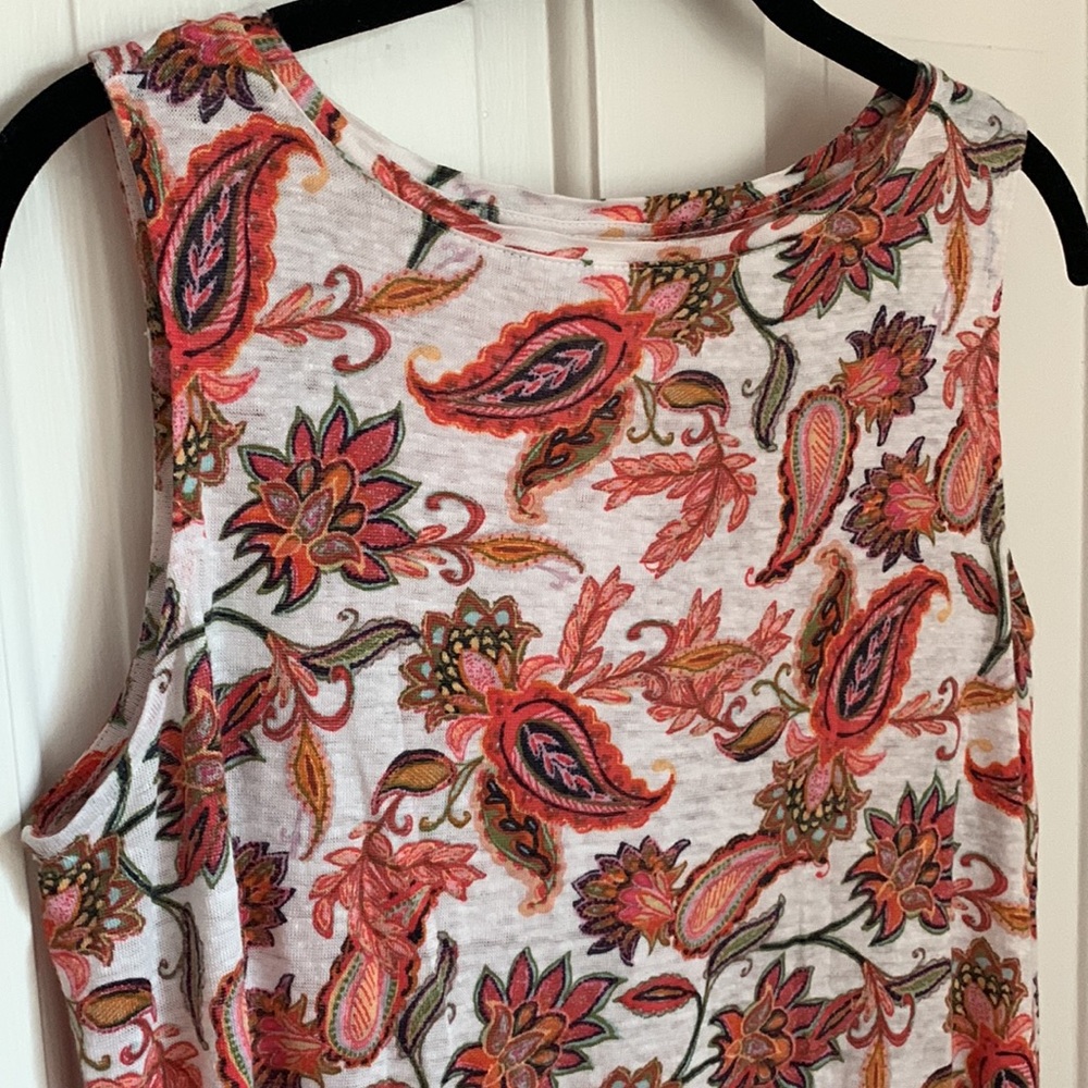 *100% LINEN KNIT*  gorgeous coral toned print tank
